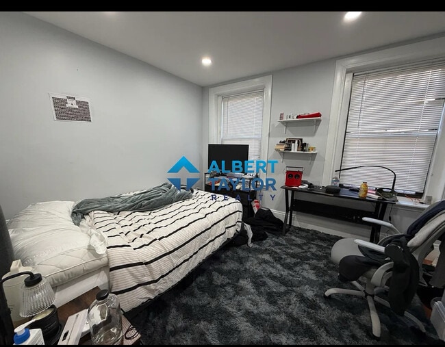 Foto del edificio - 483 Massachusetts Ave