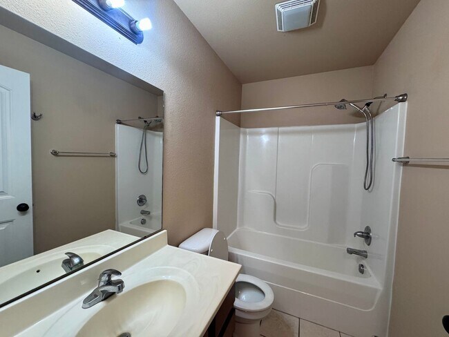 Foto del edificio - 6296-MF2-E1