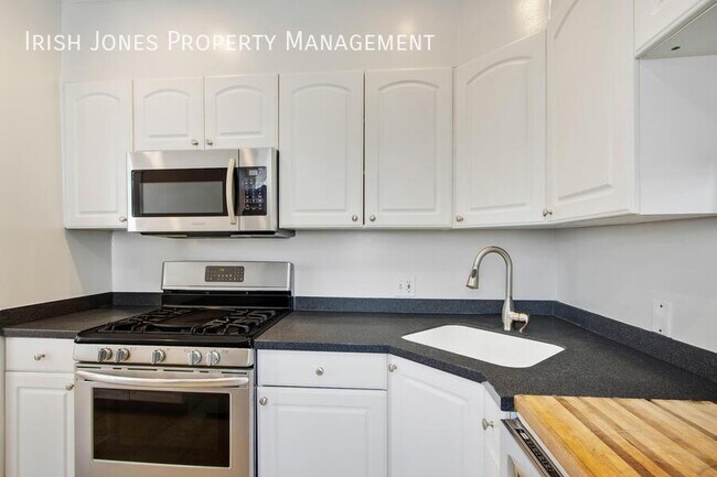 Foto del edificio - 5 Lovering Ave
