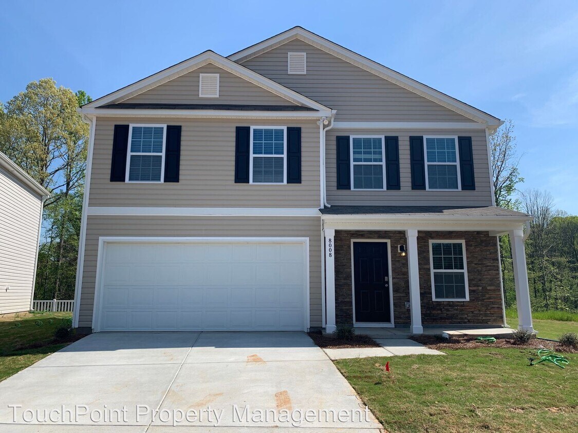 8008 Starnes Randall Rd, Charlotte, NC 28215 House Rental in