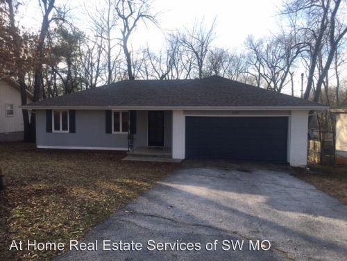Foto principal - 3749 S Mentor Ave