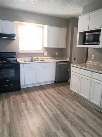 Foto del edificio - 3225 Cortez Dr