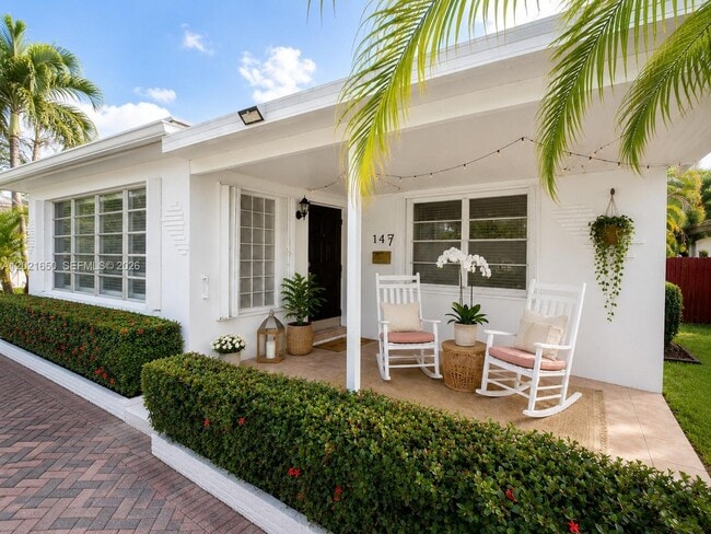 Photo - 947 Lincoln St, Hollywood FL 33019- Apartment