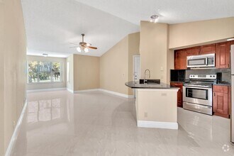 Building Photo - 3460 Pinewalk Dr N