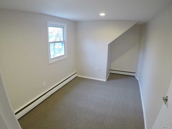 Foto del edificio - 56 Hunters Ln