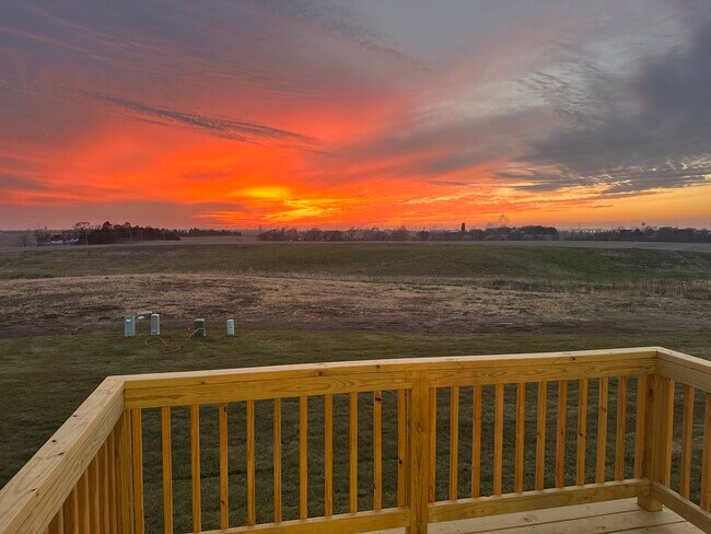 Foto del edificio - 11704 S 125th St