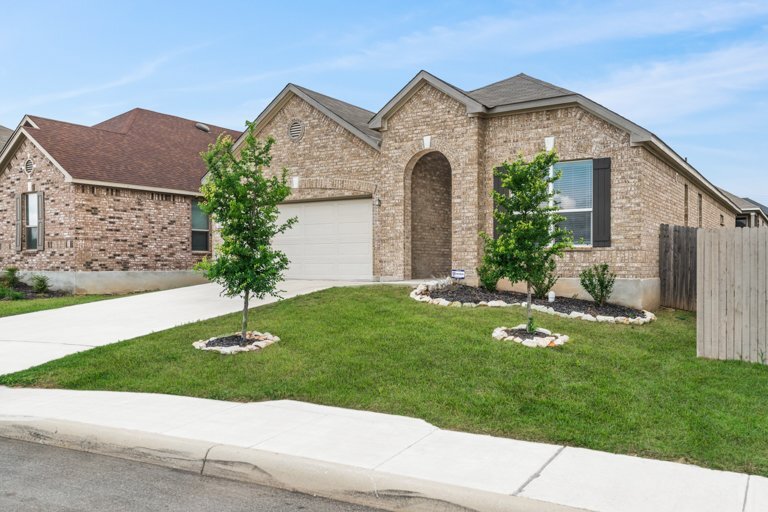 Foto principal - 22223 Esperanza Wy