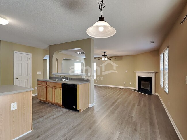 Foto del edificio - 37 Valleyfield Dr