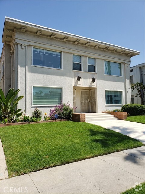 Building Photo - 1513 E Ocean Blvd