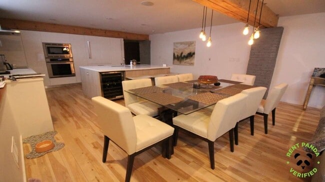 Building Photo - 103-37 Cumberland Street South Thunder Bay ON