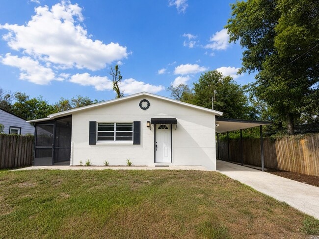 Adorable 2 bedroom 1 bath home with flex space in Lake Mary! - Adorable 2 bedroom 1 bath home with flex space in Lake Mary!