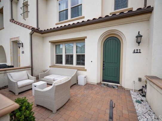 Building Photo - 421 La Floresta Dr