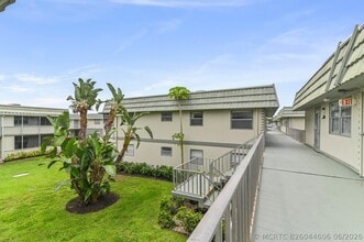 Building Photo - 520 Monaco Blvd