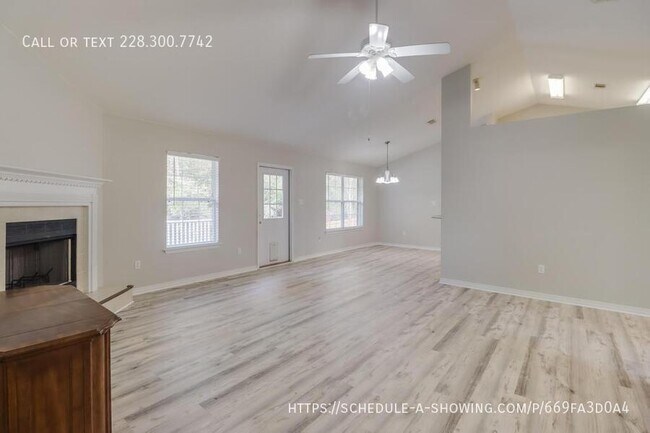 Foto del edificio - 14886 E Shadow Creek Dr