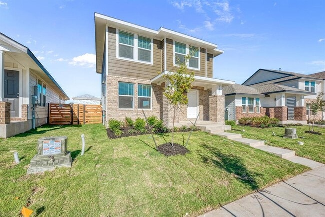 Building Photo - 367 Keefer