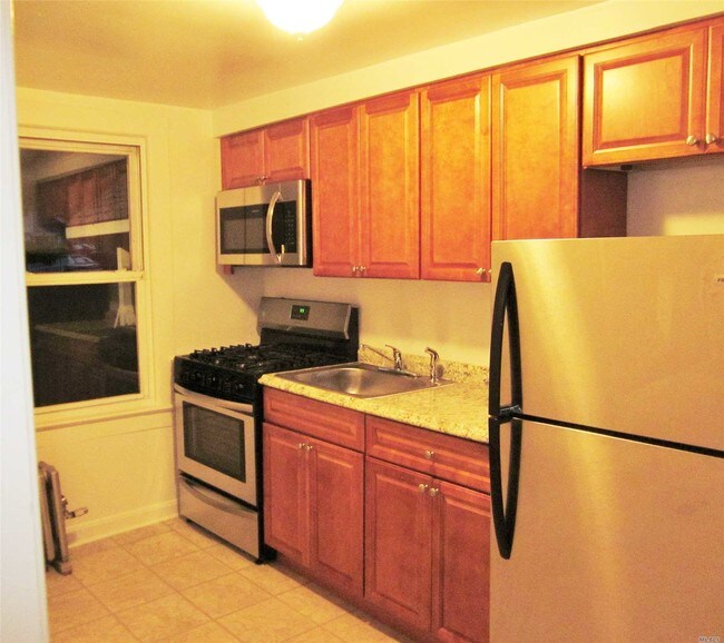 Foto del edificio - 25 Knollwood Ave