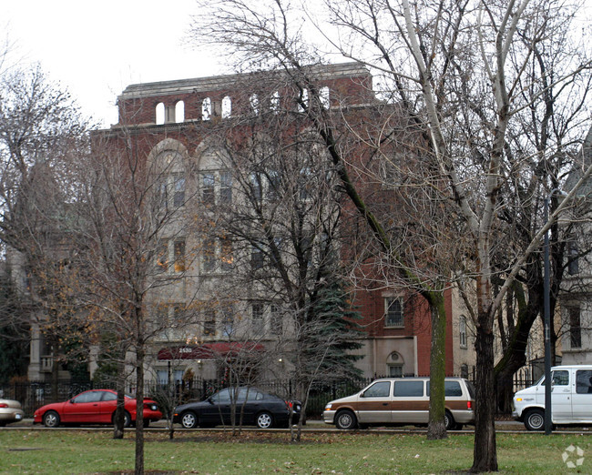 Building Photo - Bonita Apartments