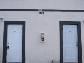 Building Photo - 1104 22nd St