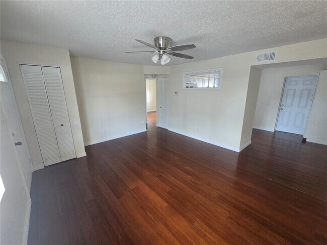 Foto del edificio - 7401 36th Ave N