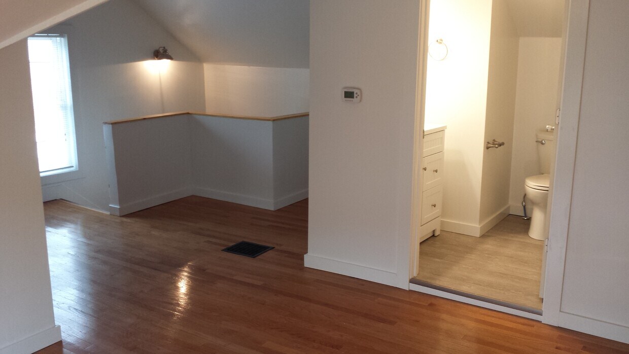 Foto principal - 308 S Elm St