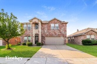 Building Photo - 1636 Grassy View Dr