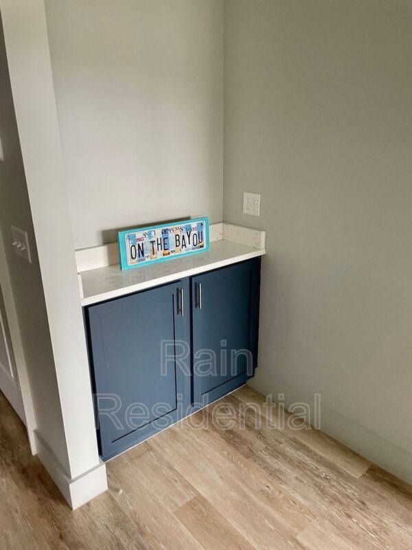Foto del edificio - 2501 Bienville Blvd