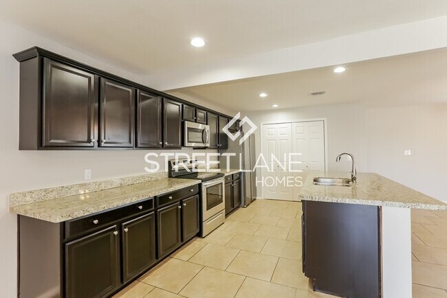 Foto del edificio - REDUCED! Charming 3 bedroom home in Glendale!