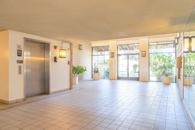 Elevator - Bixby Country Club Apartments