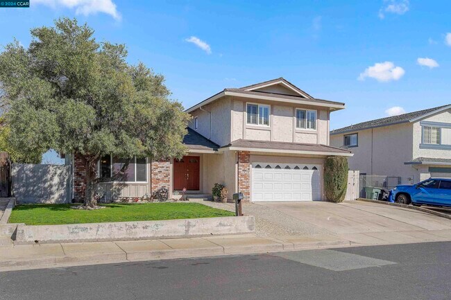Building Photo - 4457 Valle Vista