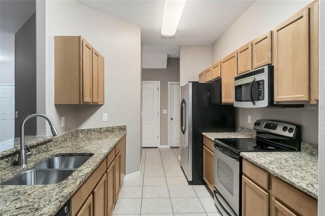 Building Photo - 1519 Priory Cir