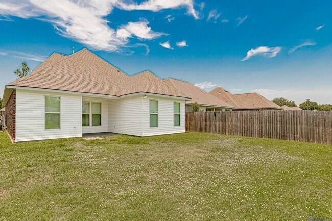 Foto del edificio - 41437 Cozy Wy