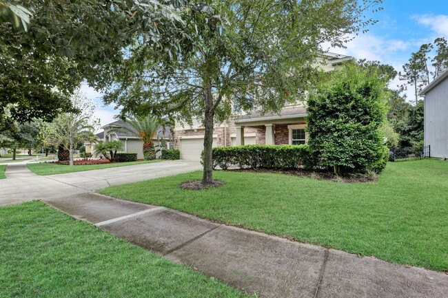 Building Photo - 5 Bedroom 4 Bathroom Pool home in Nocatee