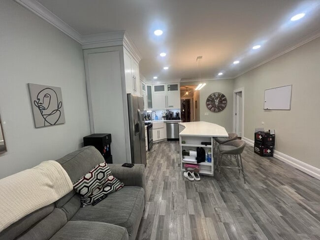 Photo - 125-14 18th Ave Townhome