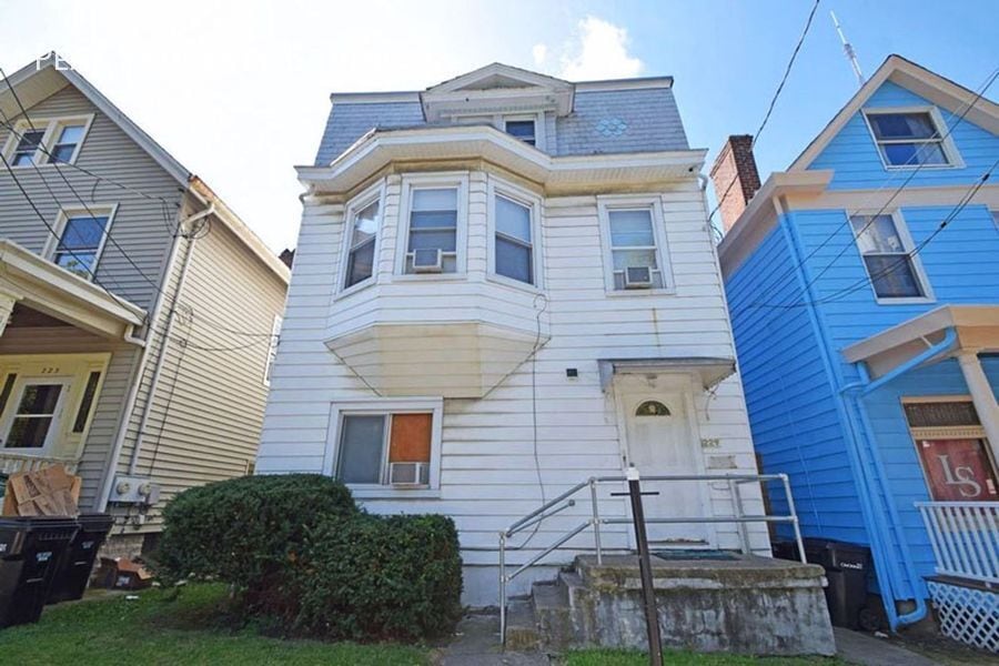 Primary Photo - 229 Atkinson St