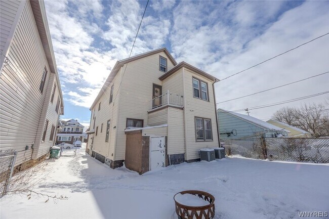 Foto del edificio - 20 Tacoma Ave