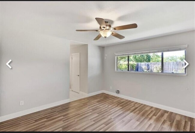 Building Photo - Haskell Rental