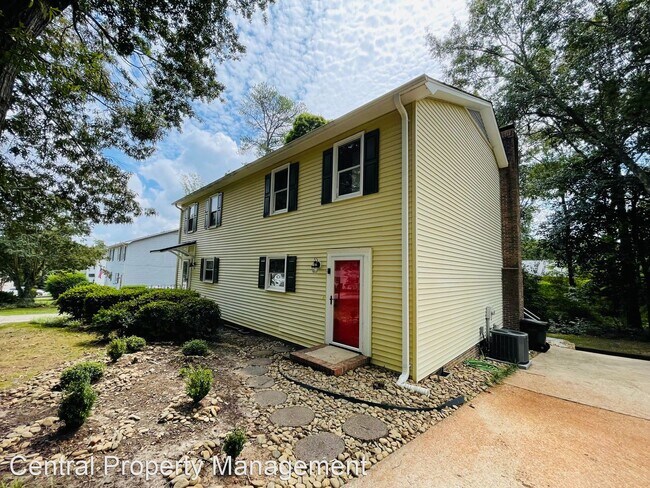 Building Photo - 3 br, 2 bath House - 108 Village Court