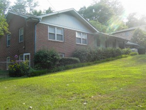 Building Photo - 2054 Monterey Dr