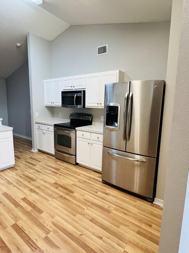 Foto del edificio - 7208 Manatee St