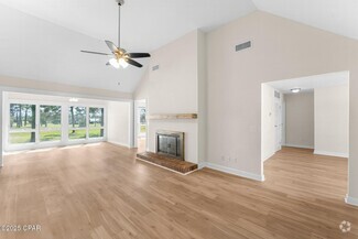 Building Photo - 4300 Bay Point Rd