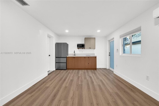 Foto del edificio - 4701 SW 104th Ct