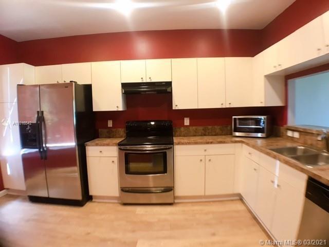 Building Photo - 8253 SW 29th St