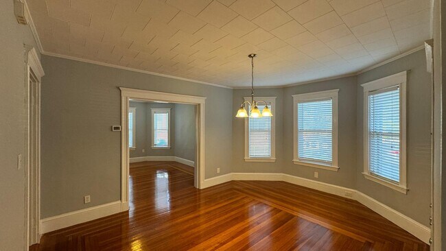 Foto del edificio - 2 Cambridge Ter