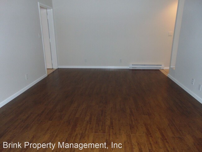 Foto del edificio - 2 br, 1 bath House - 922 100th Ave NE #13