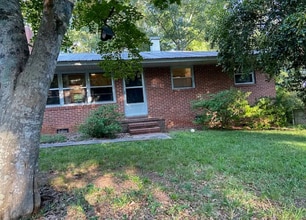 Building Photo - 405 Old Princeton Rd