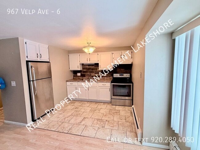 Building Photo - 967 Velp Ave