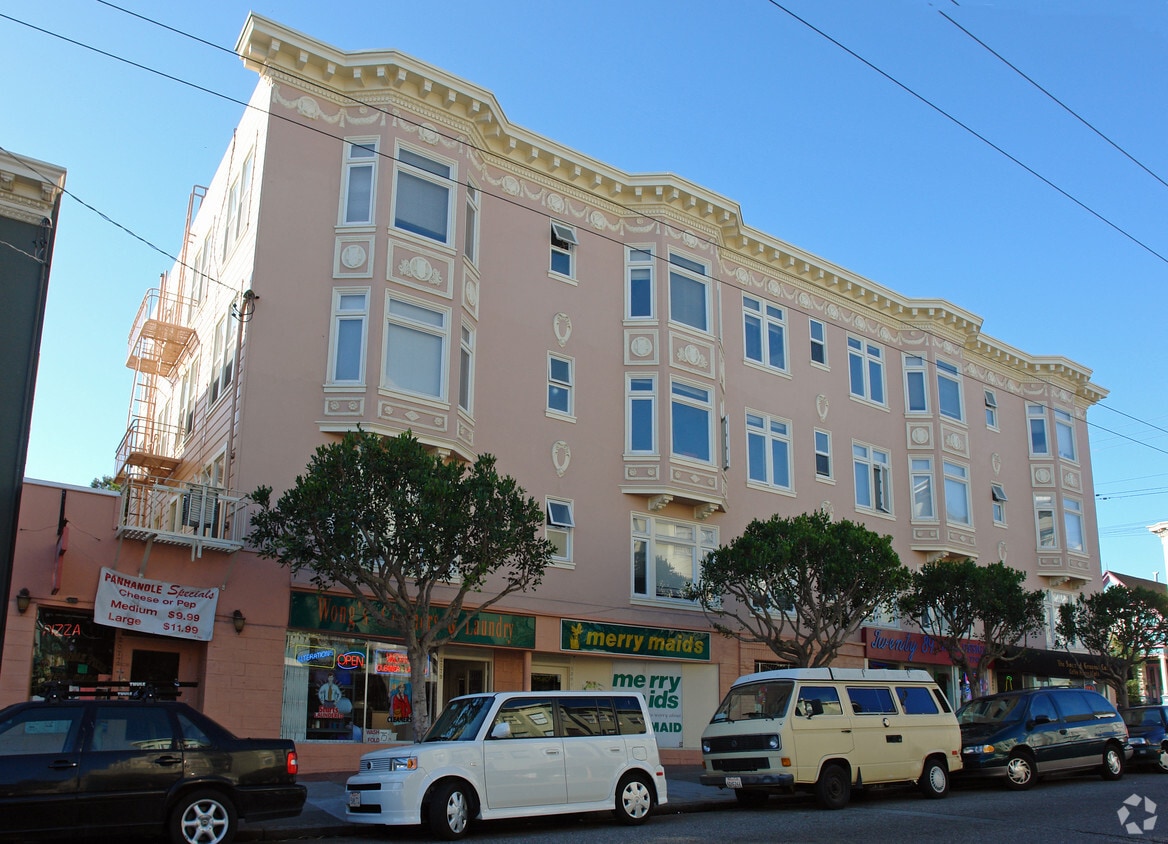 Building Photo - 2085 Clayton St