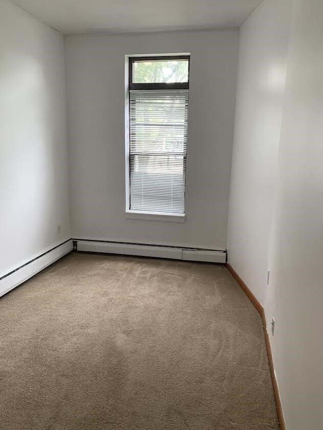 Foto del edificio - 1880 Commonwealth Ave