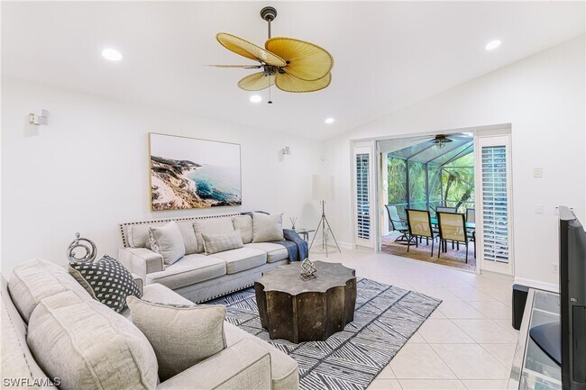Foto del edificio - 1376 Areca Cove