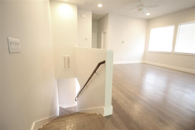 Building Photo - 4503 Rawley St
